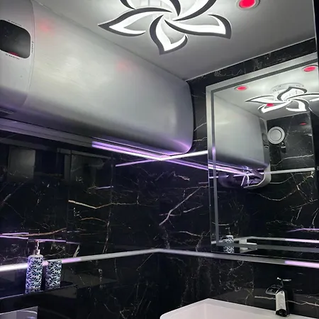 Prestige, Ile Des Pecheurs, Vue Port