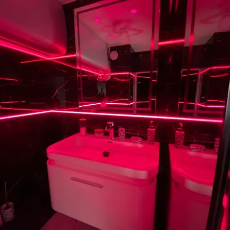 Prestige, Ile Des Pecheurs, Vue Port אגדה